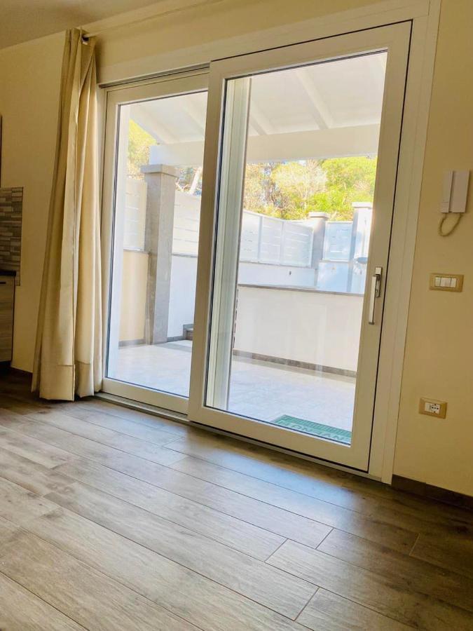 Nuova Residenza Dei 7 Pini A Pochi Passi Dal Mare Apartment Porto Pino Luaran gambar